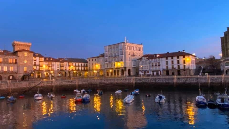 Costa Norte Gym Apartamento Con Terraza Garaje Y Piscina Castro Urdiales Extérieur photo