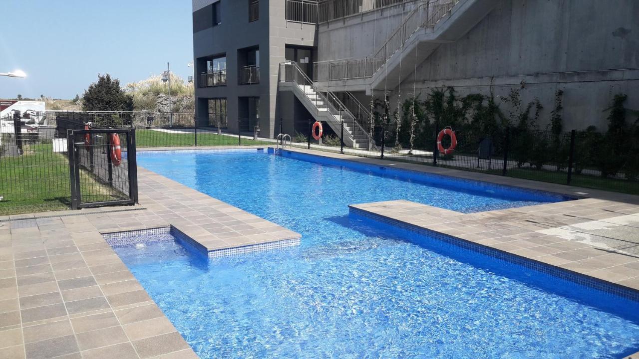 Costa Norte Gym Apartamento Con Terraza Garaje Y Piscina Castro Urdiales Extérieur photo