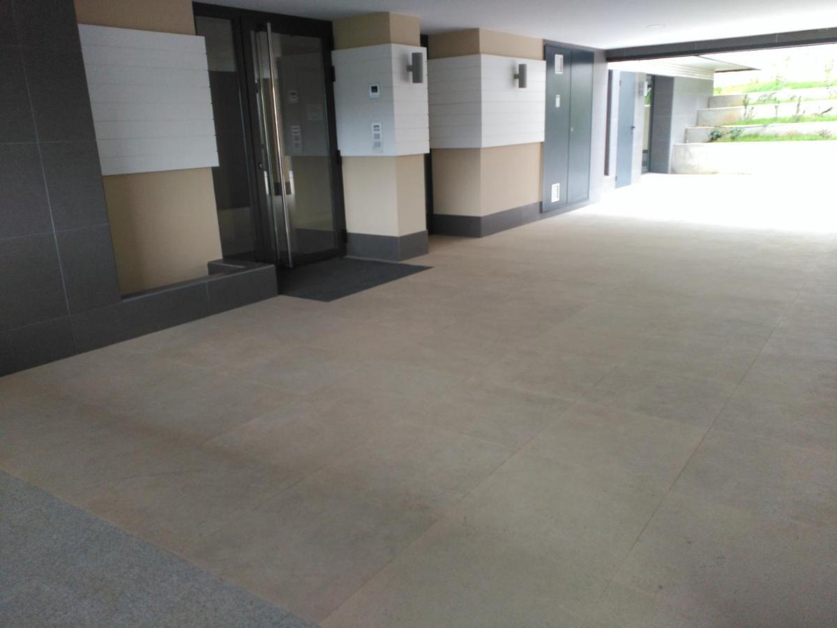Costa Norte Gym Apartamento Con Terraza Garaje Y Piscina Castro Urdiales Extérieur photo